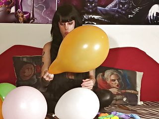 Balloon blowing &amp; popping by teen girl pt2