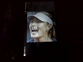 Tribute MONSTER facial Maria Sharapova