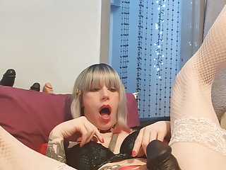 Sissy makes a mess with black dildo 