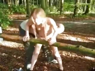 .EF TEEN Draussen gefickt.mp4.