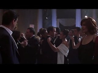 Celebrity Rene Russo sex scene-Thomas Crown Affair (1999)
