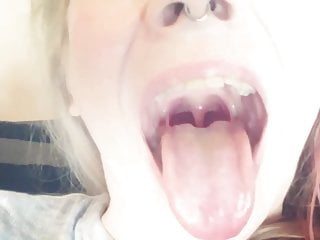 Hot Chick Showing Long Tongue, Uvula, Open Mouth Fetish