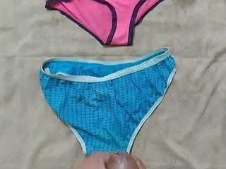 Trying to cum in my bhabhi&#039;s panties