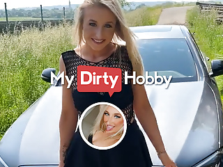 Taiga LaLoca Gets More Than A Car Ride While She Hitchhikes She Gets A Big Load On Her Pussy - MyDirtyHobby