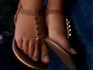 arab hot sexy toes close