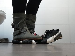Boots crush Puma drift cat sneakers