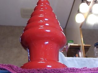 HUGE ANAL - RED AMERICAN BOMBSHELL DESTROYER RIBBLED PYRAMID