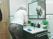 arab  sexy granny big ass at home