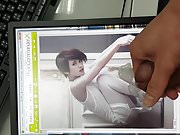 Asian superstar Rainie Yang wearing white pantyhose