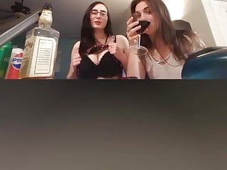 Cam4, Periscope Lesbian, BongaCams, Used