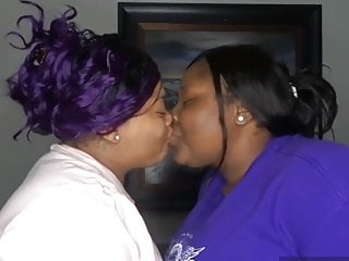 2 bbws kiss for the first time sexy