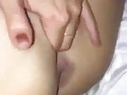 Egyptian girl fingered her pussy 