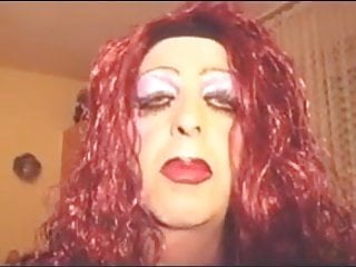 Mandy smoking drag queen...