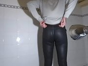 LEATHER PUSH UP SKINNY TIGHT PANTS