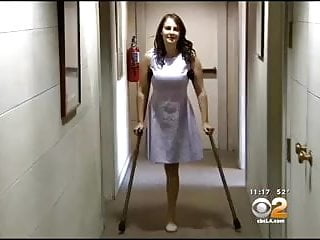 Anna, Hospital, Crutches, Amputee