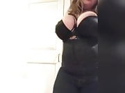 Bbw stripping, fingering and using toys 