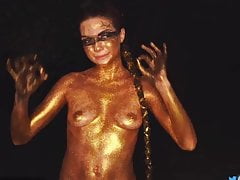 Golden Girl naked Dance 2