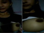 Today Exclusive-Cute Nepali Girl Showing Boob...