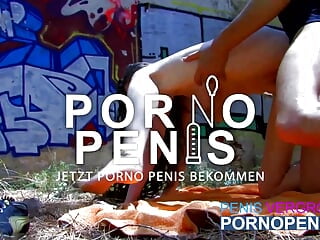 Sexy freche Brunette interviewt dann wird geknallt! - Bild 8