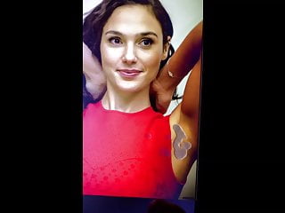 Gal gadot armpit...