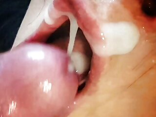 Cumshot in Mouth, Handjob, Cum Swallowing, Brunette