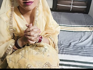 Jeth caught new married Indian bahu smoking cigerate and deal with horny sex most viral Indian sex