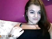 Nice Young Girl Show Tits 
