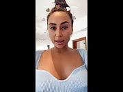 Astrid Nelsia (influencer) tries hot tight outfits