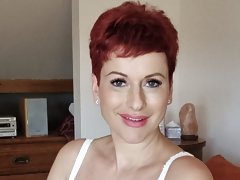 PORNSTAR MILF LIZA PINELLI UNDRESSING - Come to my OnlyFans for the full version!