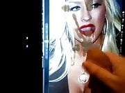 Christina Aguilera facial