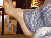 Foot rubbing tease (Foot Fetish)