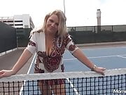 Horny mom squirts her pussy juice on tennis court