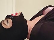 Sissy whore cums on her face