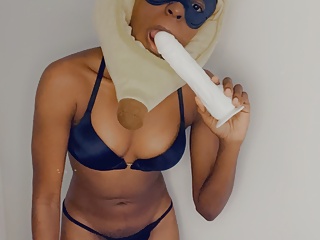 8 Girls, Black Girl Striptease, Cosplay, Dildos