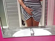 Horny teen in public toilet so horny she open pussy 