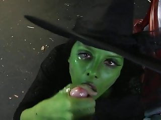 Threesome Cumshot, Lesbian Witches, Cosplay, Wicked Witch