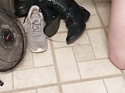 Fucking mom's nikes, big cum over her boots
