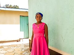 Black Nigerian Dinner Lady Gets Huge Ebony Cock For Lunch!