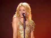 Shakira sexy live performance