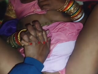 Indian Housewife Chus Her Husband&#039;s Lund Chus Ke Pati Se Mast Chudai Karwai.New Married Wife Husband Ke Saath Suhaagrat Mana Ke Sex Videos Made