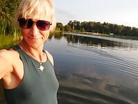 Swimming in the lake in sport wear at sunset   wet leggings and tshirt    alexa cosmic | Tranny Update