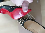 Cum on Louboutin Aimantaclou soles