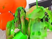 Victoria Justice and Madison Reed getting slimed