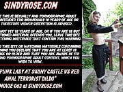 Steampunk lady at Swiny castle vs red anal terrorist